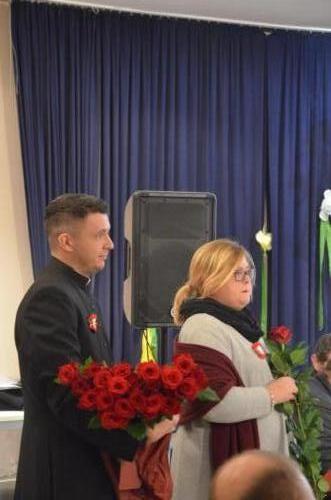 ŚWIĘTOWANIE PRZEZ ŚPIEWANIE. KONCERT PATRIOTYCZNY Z OKAZJI 11 LISTOPADA